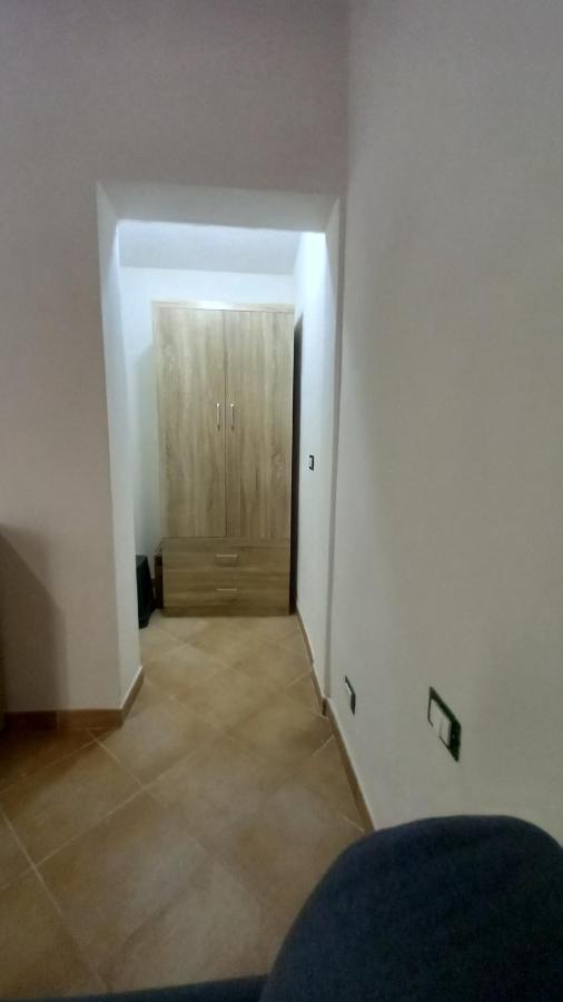 Oltre: Monolocale Con Terrazzo Privato Al Piano Apartment ตราปานี ภายนอก รูปภาพ